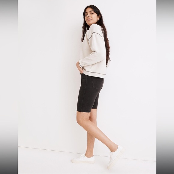 Madewell Roadtripper Biker Shorts - Picture 3 of 9